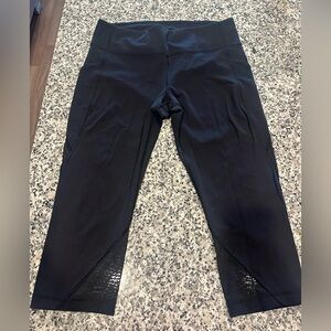 Lulu lemon cropped mesh leggings